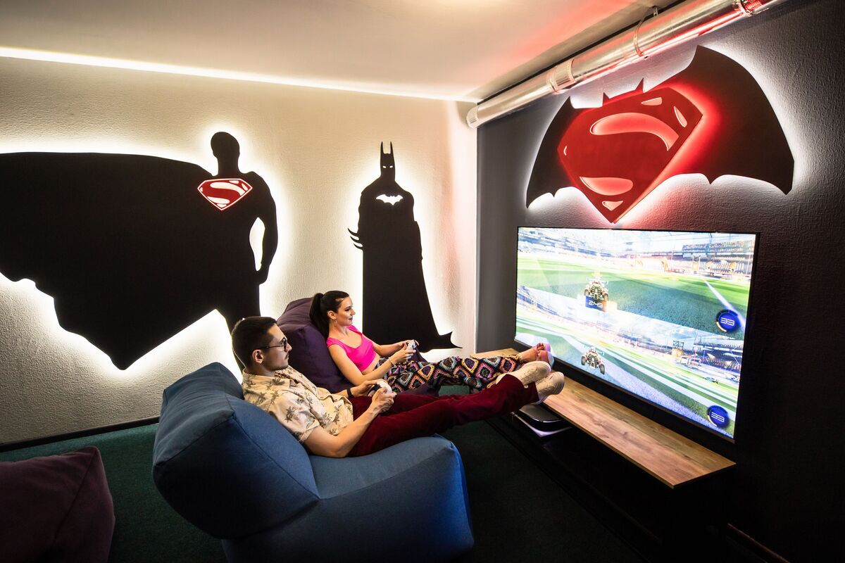 1 Фото квест комнаты Playstation 5 Бетмен и Супермен в городе Одесса