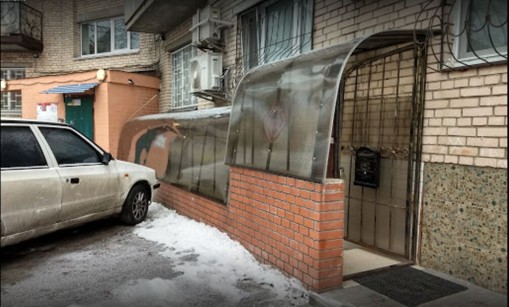 1 Фото локації 20 000 льє під водою в місті Київ