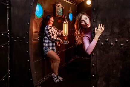 Картинка квест кімнати 20 000 льє під водою в місті Київ