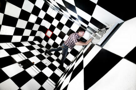 Картинка квест кімнати Аліса в країні чудес в місті Миколаїв