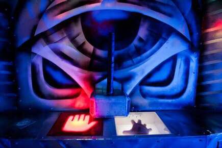 Фото квест комнаты Мстители в городе Киев