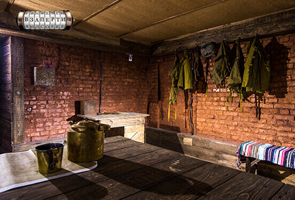 Фото квест комнаты Подпольный штаб: Крыивка в городе Киев